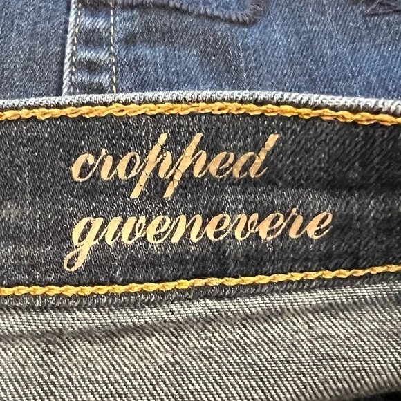 7 For All Mankind Gwenevere Cut Off Jean Shorts Size 30 Women’s - Picture 4 of 6